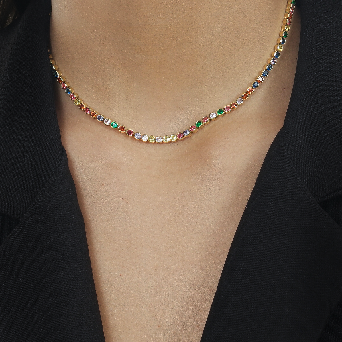 Chocker Aurora Dourado Riviera Pedras Coloridas